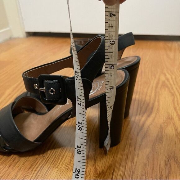 Jeffrey Campbell Cermak Leather Strap black sandal - Picture 9 of 9